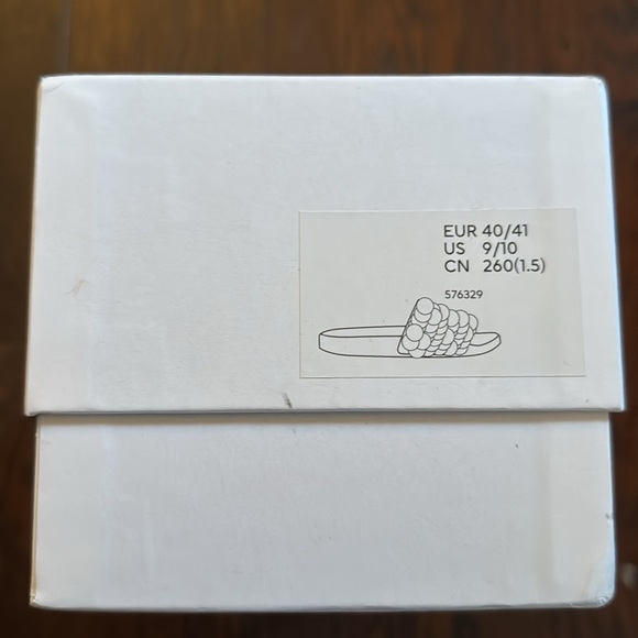 Rabanne X H&M Gold Disc Slides 40/41 (9) - Picture 10 of 10